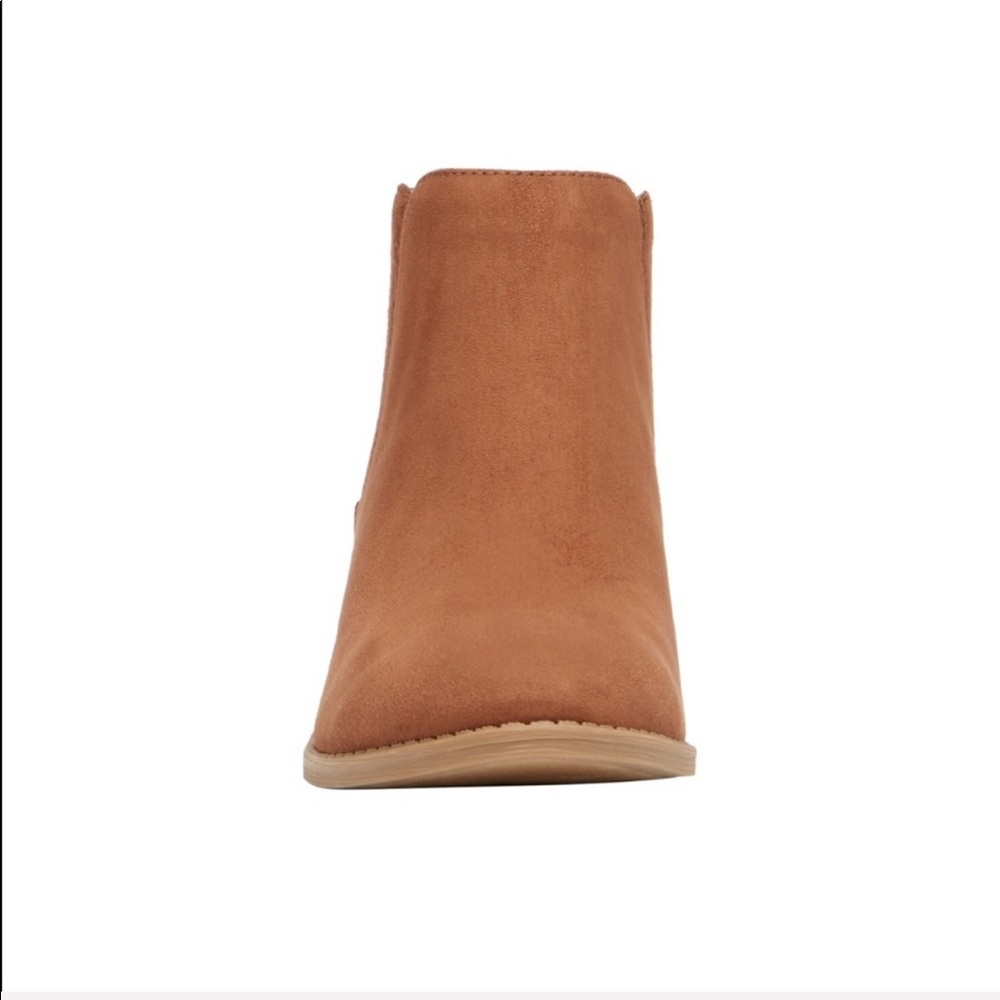 Cognac Casual Chic Chelsea Ankle Booties - Picture 3 of 4